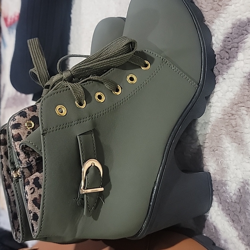 Booties - Picture 2 of 8